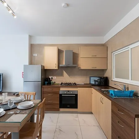 Amazing 1br Apt Close To University And Hospital By 360 Estates Msida