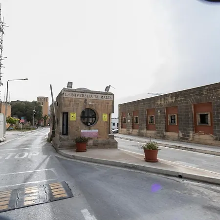 Amazing 1br Apt Close To University And Hospital By 360 Estates Apartamento Msida